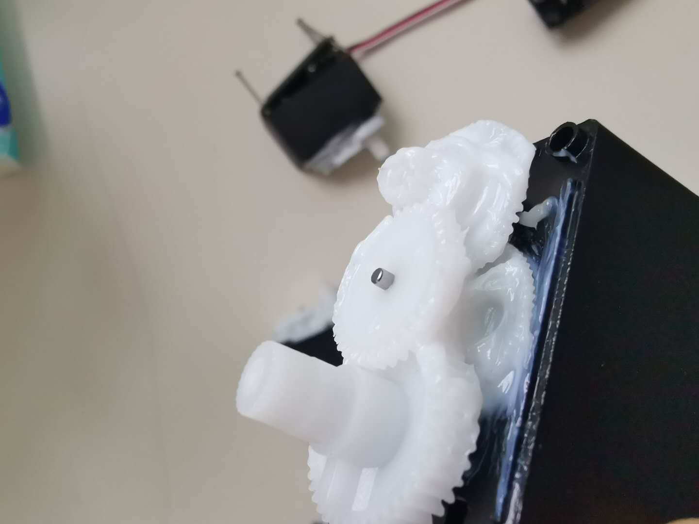 齒輪潤(rùn)滑脂該怎么選？不用怕索科告訴你！